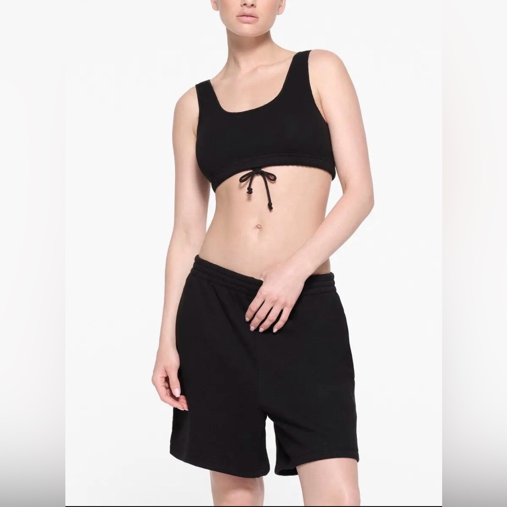 SKIMS Cotton Fleece Bralette in Onyx Size: XXS
